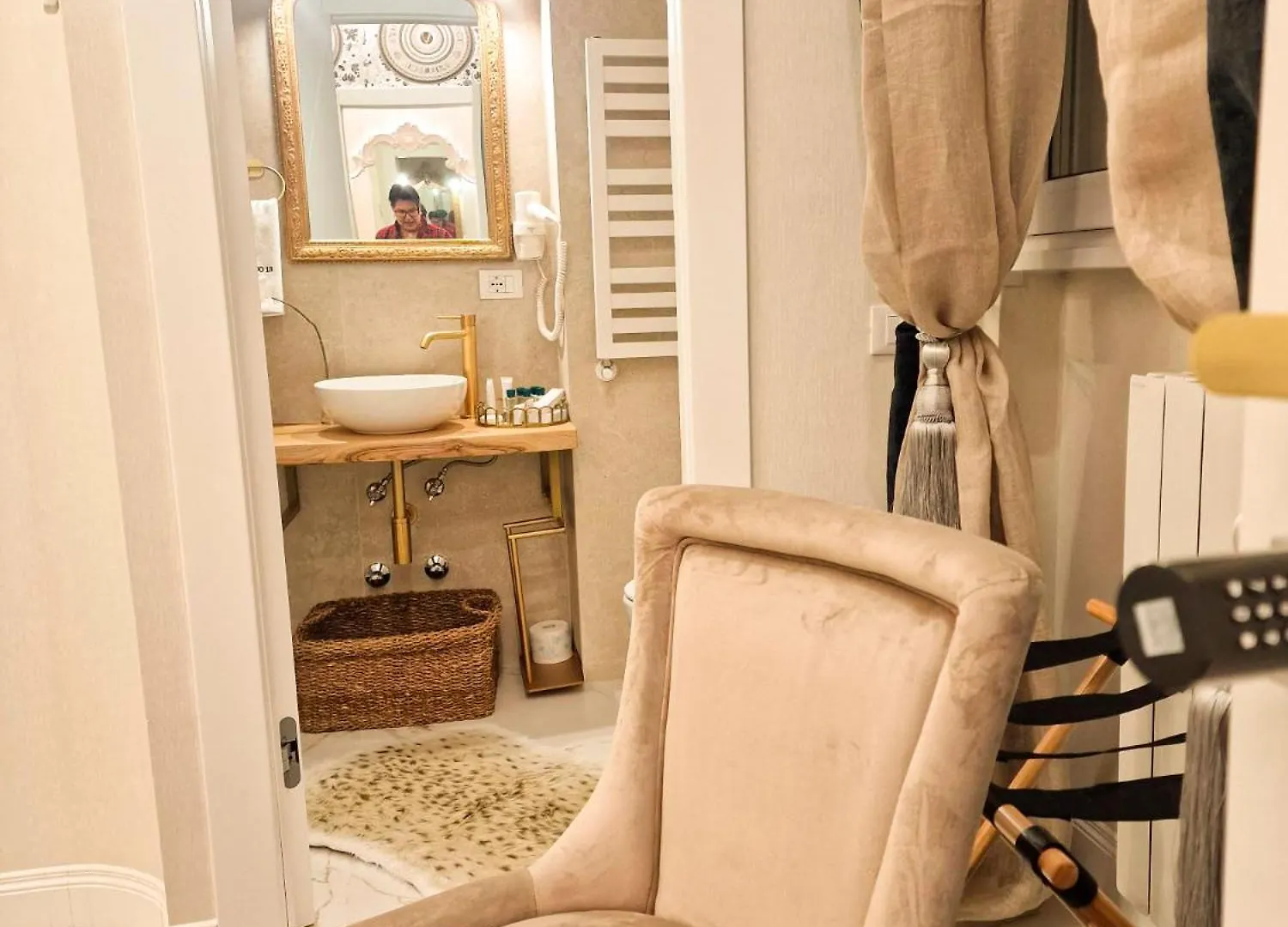 Bed & Breakfast Vaticano 13 Guest House Rome Italy